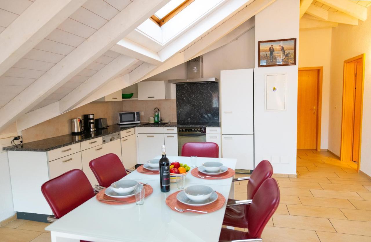 Blumenstrasse 22 Apartment Интерлакен Екстериор снимка